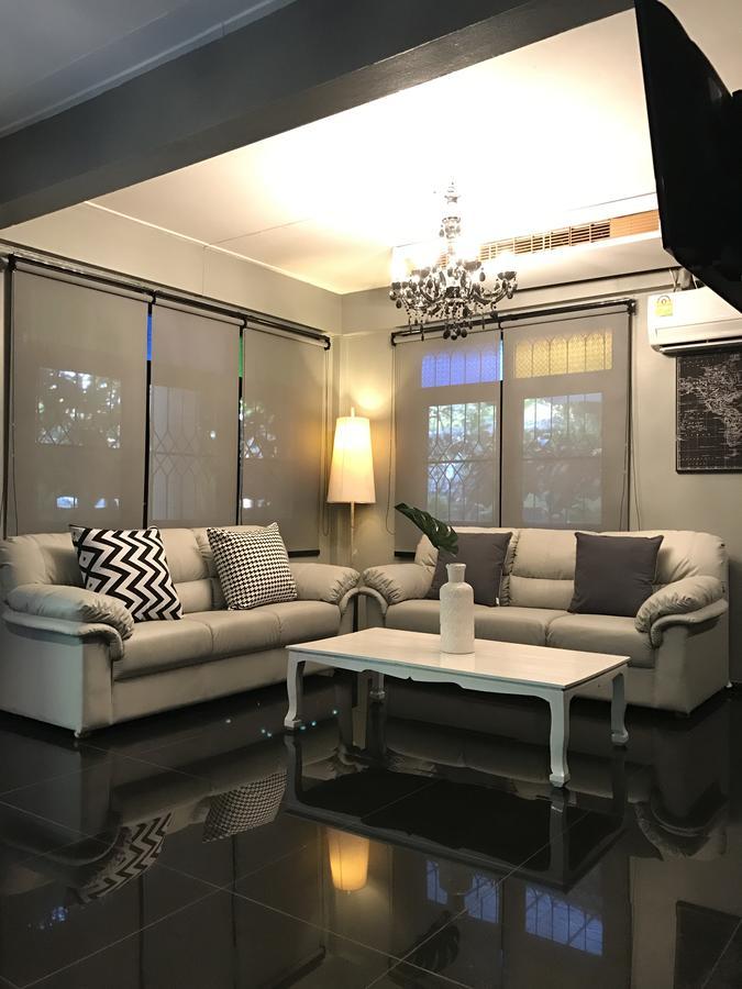 Add Home Hostel Vipavadee 42 Bangkok Eksteriør billede